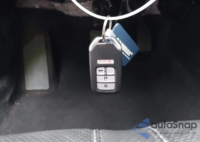 19XFC1F77HE026030: 42112898