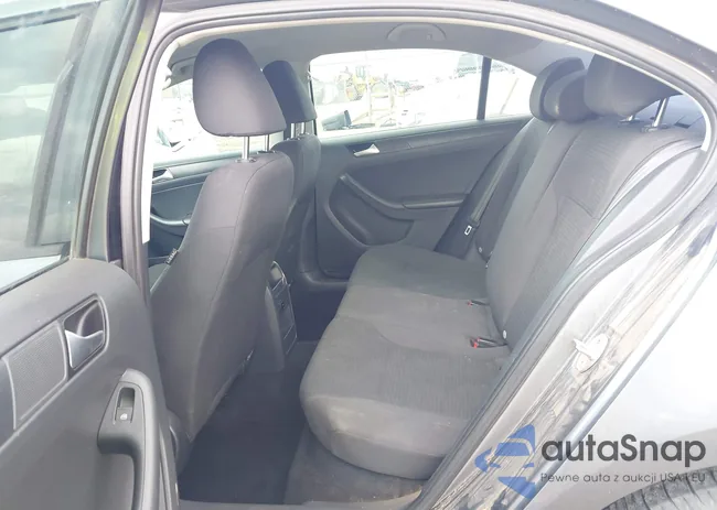 3VW2K7AJ0FM251929: 42113096