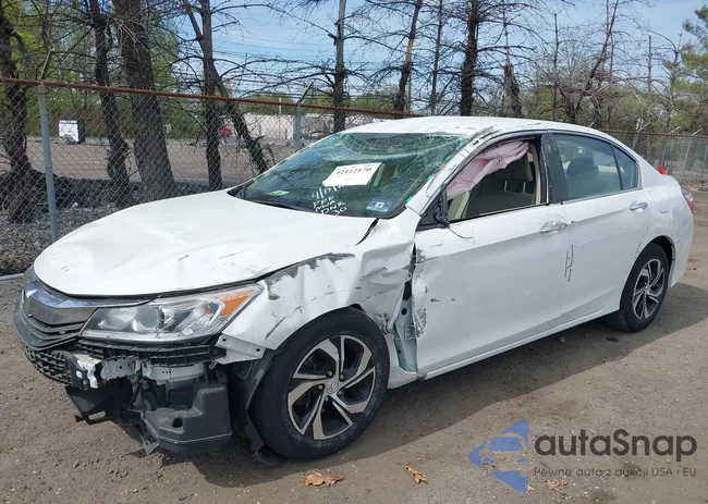 1HGCR2F39HA190887: 42112170