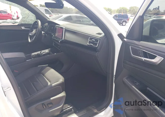 1V2AE2CA8RC214475: 42112266