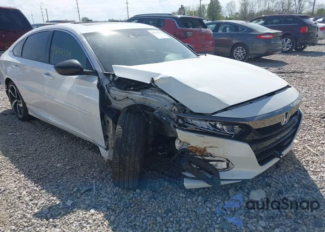 1HGCV2F3XKA006463: 42112334