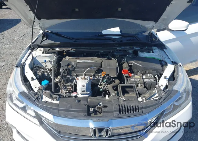 1HGCR2F5XGA017783: 42112413