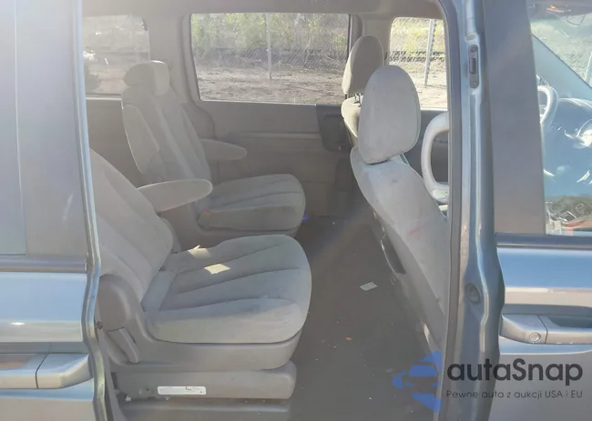 KNDMB233X76121817: 42112417