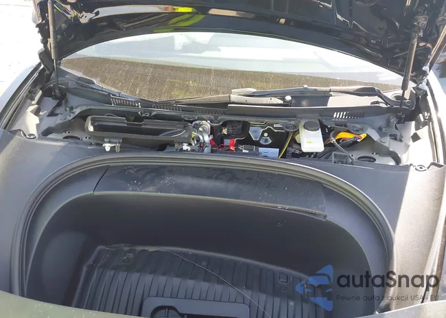 5YJ3E1EB0RF817515: 42113749