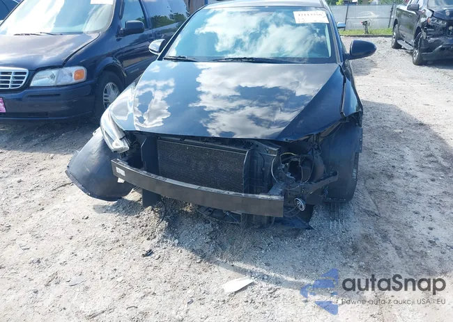 5NPD74LF1JH218604: 42113756