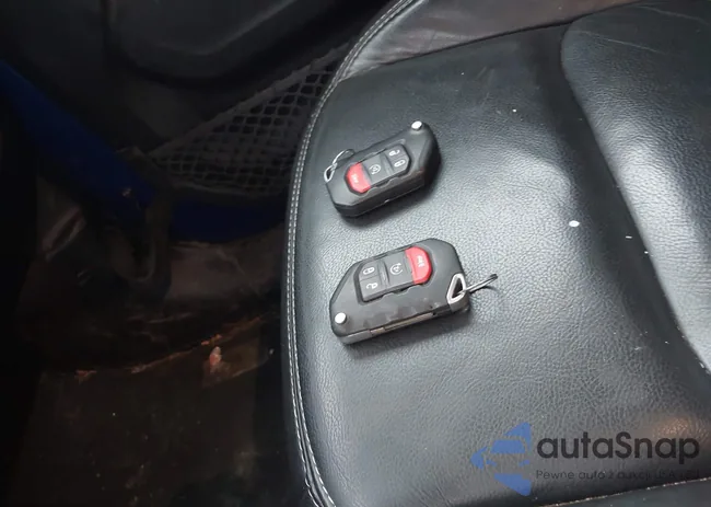 1C4HJXEG9KW541238: 42113814