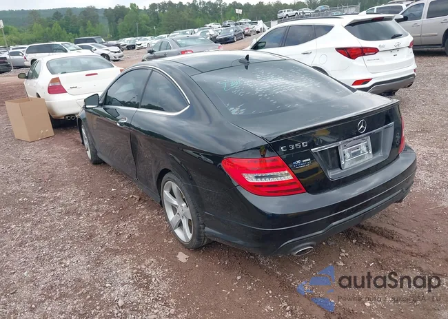 WDDGJ5HB9FG371744: 42113862