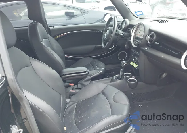 WMWZG3C51ET801180: 42113908