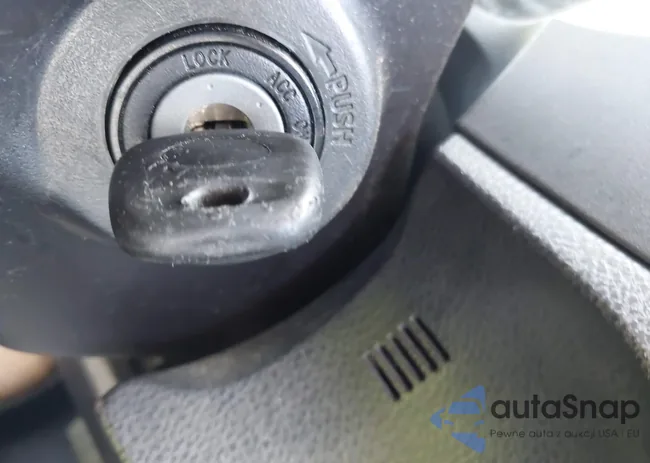 2T1BURHE5EC166626: 42114024