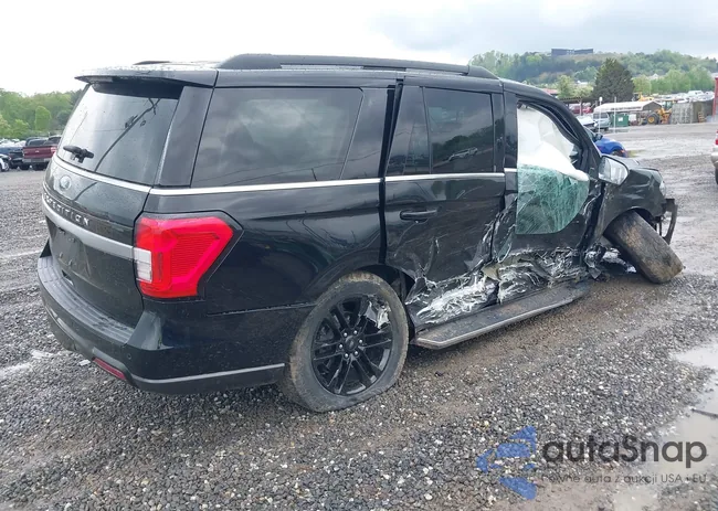 1FMJU1JT2NEA09523: 42113474