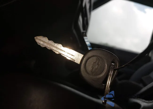 1GNDT13W3Y2190611: 42113542