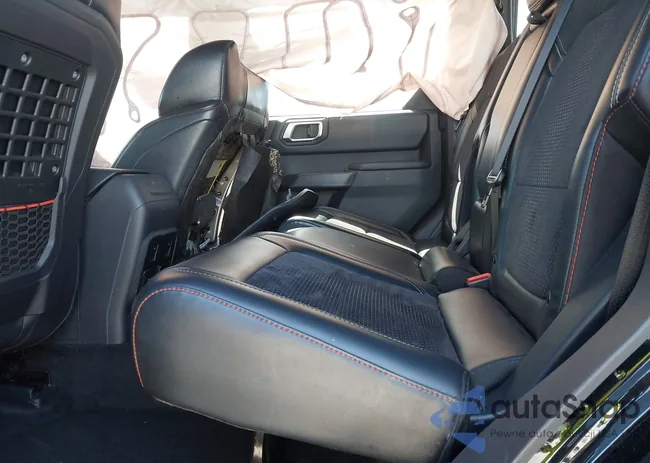 1FMEE5JR4PLB08305: 42114663