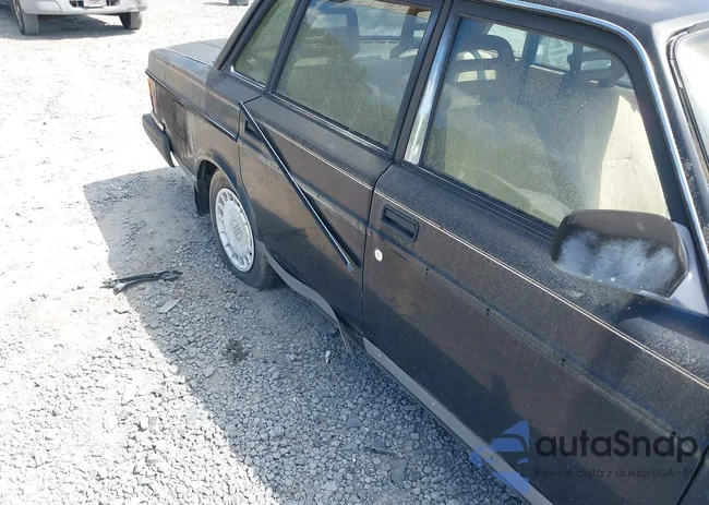 YV1AS8818N1468340: 42114809