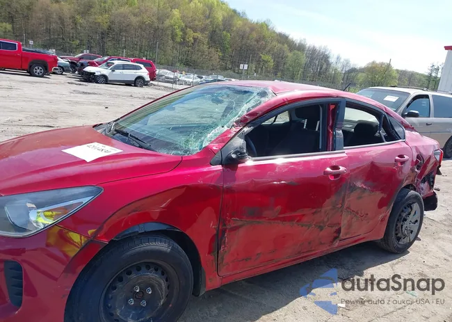 3KPA24AD5LE330820: 42114830