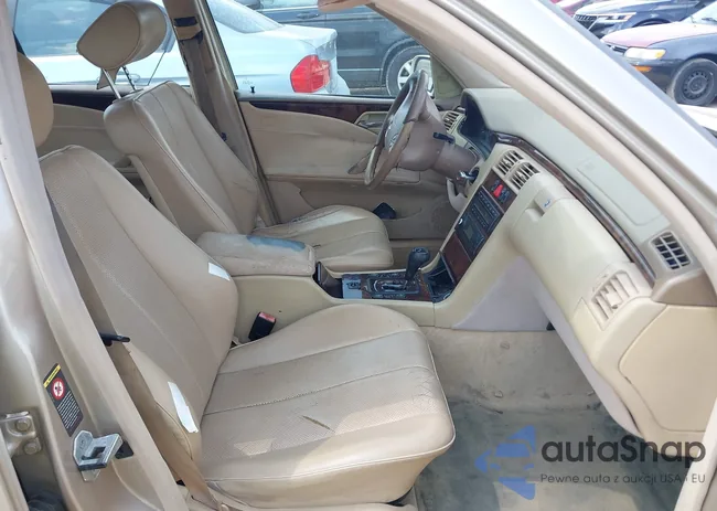 WDBJH65J31B207973: 42114891