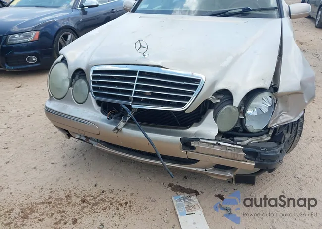 WDBJH65J31B207973: 42114891