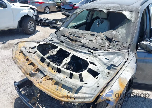 3VV2B7AX6KM035425: 42115064