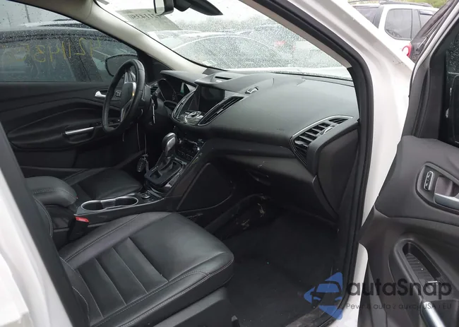 1FMCU9J95GUB81033: 42114350