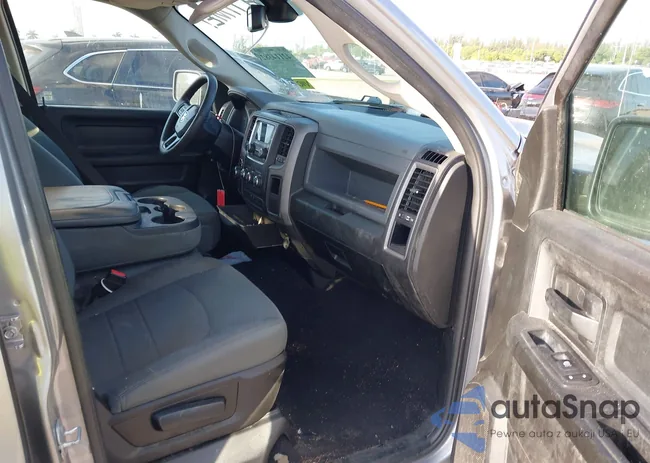 1C6RR6KT1KS746771: 42114382