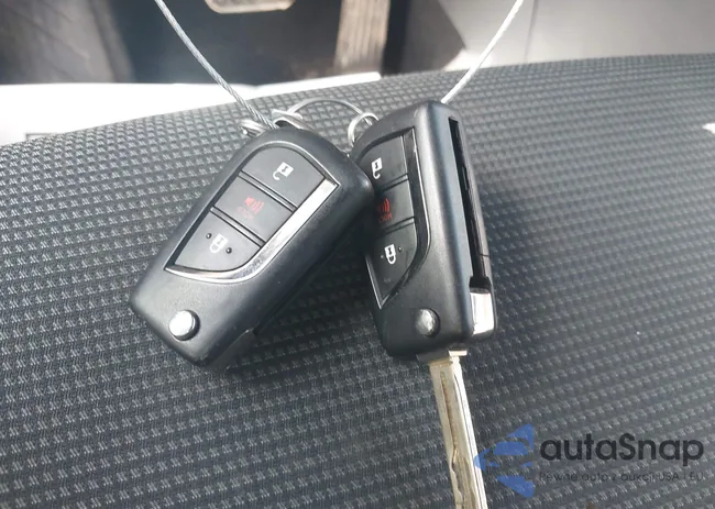 2T3K1RFV3PC229485: 42114399