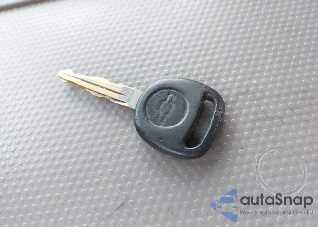 1GTEK19T3YZ257549: 42115777