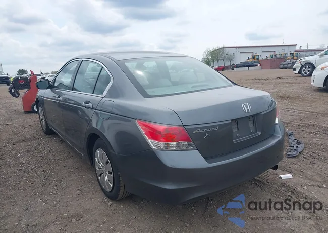 1HGCP2E33AA082116: 42115790