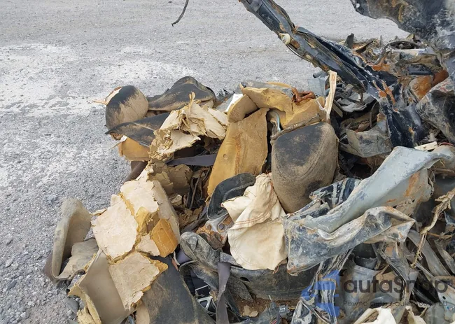 1GCRKSE77DZ212611: 42115965