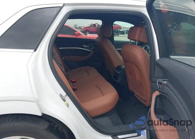 WA15AAGE0RB026474: 42116042