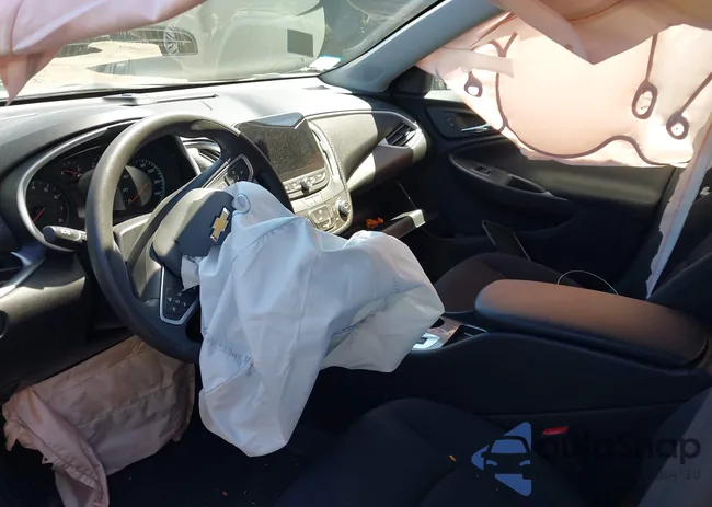 1G1ZB5ST8PF195948: 42116046