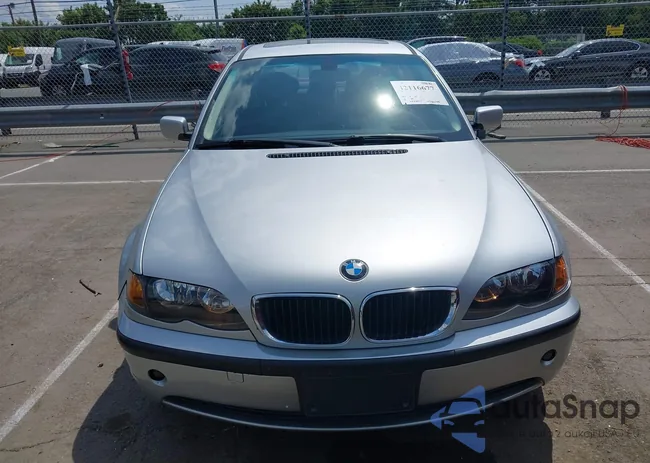 WBAET37424NJ80644: 42116677