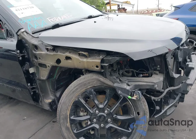 1C4RJEAG9MC681776: 42116720