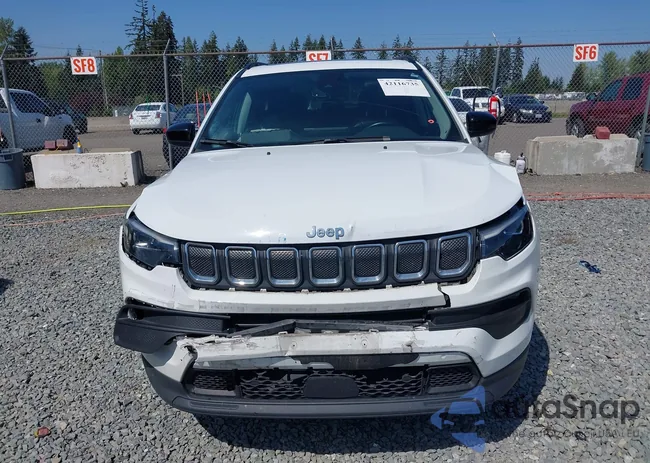 3C4NJDFB6NT164933: 42116735