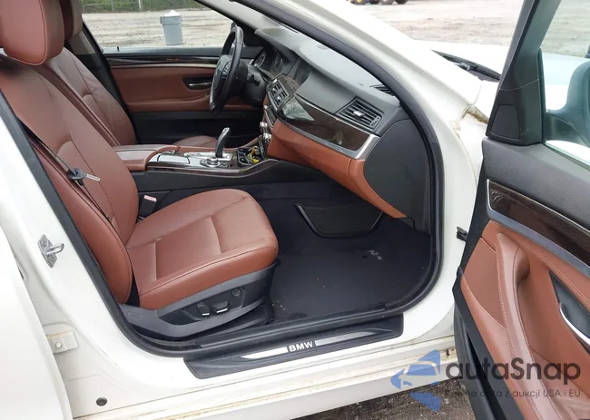 WBAXG5C54DD229338: 42116785