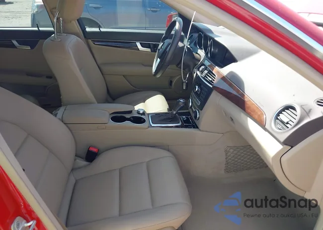 WDDGF4HBXEG196978: 42116809