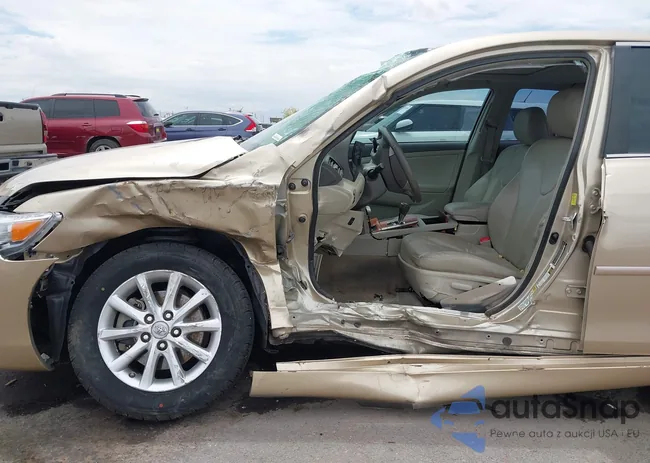 4T1BK3EK4BU120650: 42116878