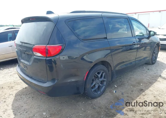 2C4RC1BG0KR714914: 42117012