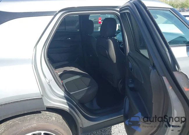 KL79MPSL8SB016270: 42117142