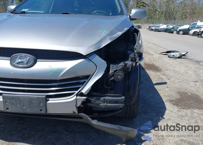 KM8JTCAF6FU052102: 42116352