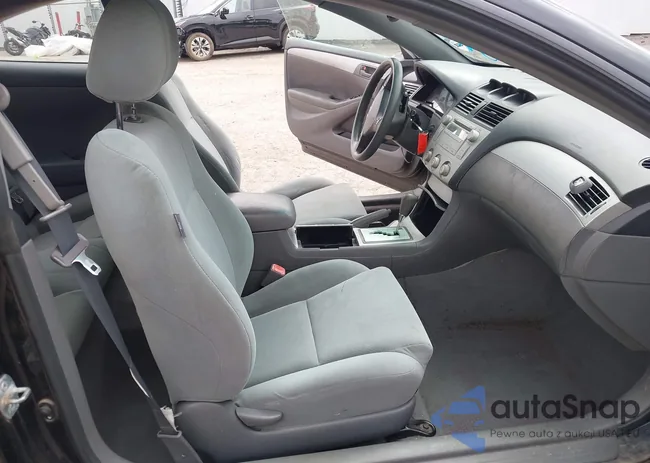 4T1CE38P95U992250: 42116376