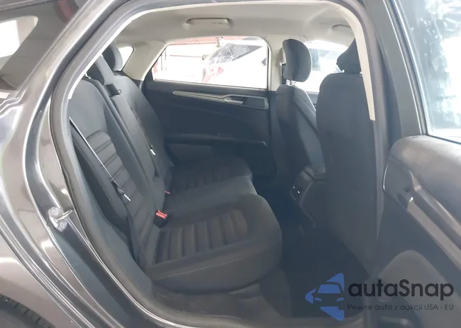 3FA6P0LU5HR374206: 42117582