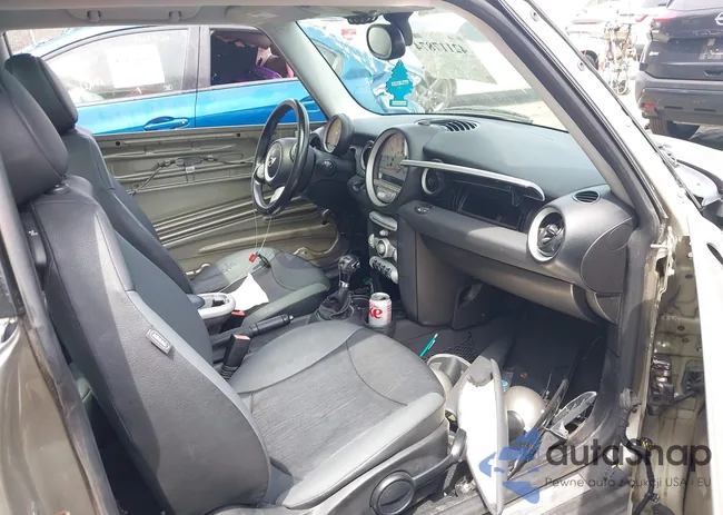 WMWMF3C52ATZ61026: 42117874