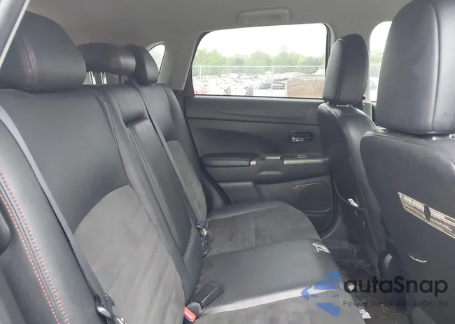 JA4AP3AW6JU016938: 42117988