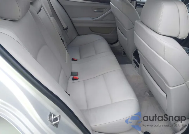 WBAXG5C54CDX02556: 42118060