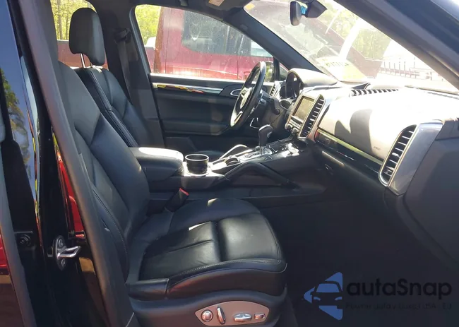 WP1AA2A23GLA04144: 42117178