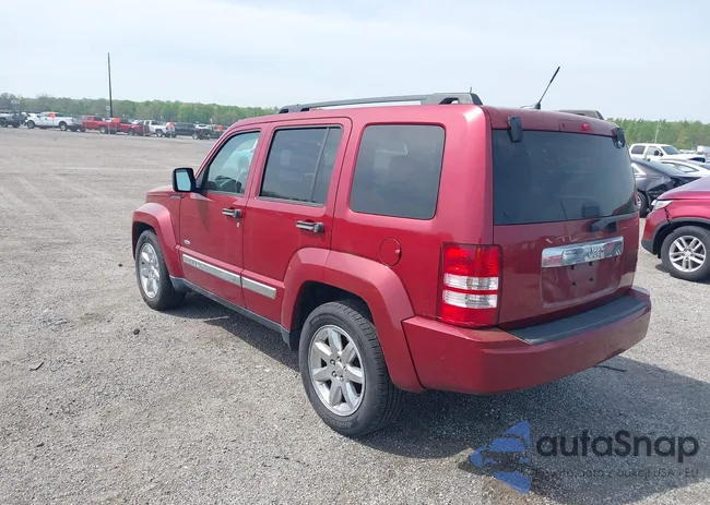 1C4PJMAK5CW199681: 42117394