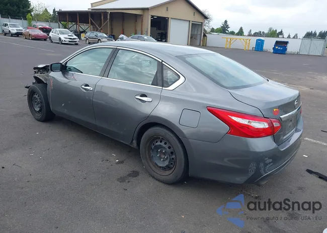 1N4AL3AP0GC174707: 42117555