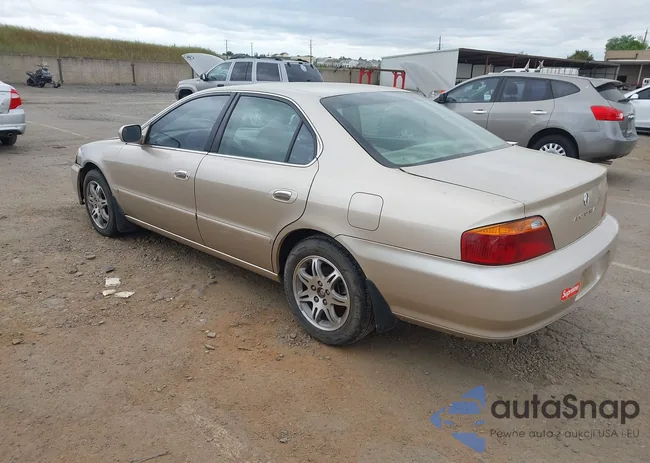 19UUA5669YA038356: 42118632