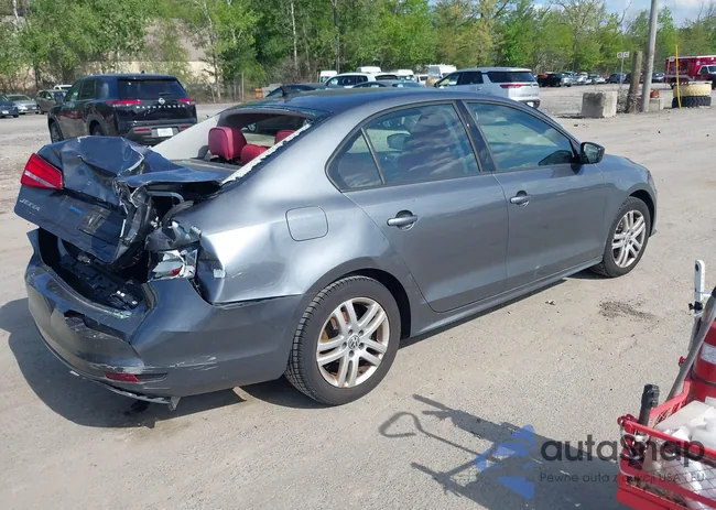 3VW2K7AJ1FM231365: 42118737