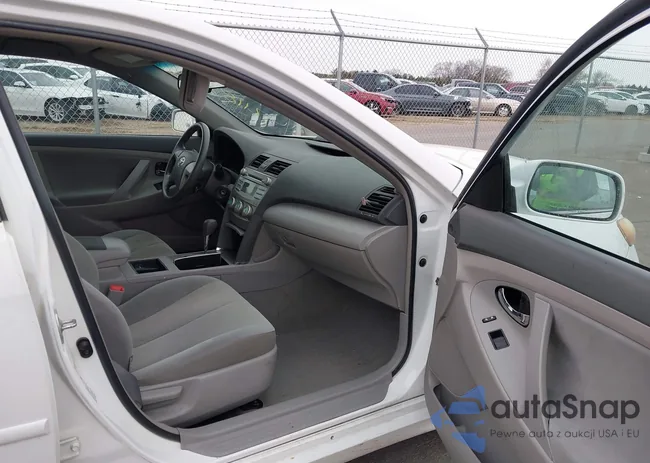 4T4BE46K79R073464: 42118780