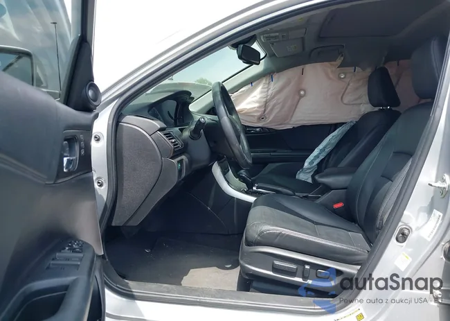 1HGCR2F83EA192237: 42118885